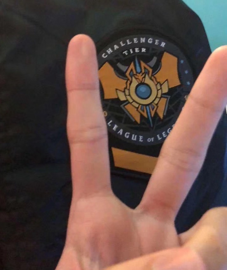 League of Legends Challenger jacket proof for Danny, Wild Rift coach and League of Legends Challenger player